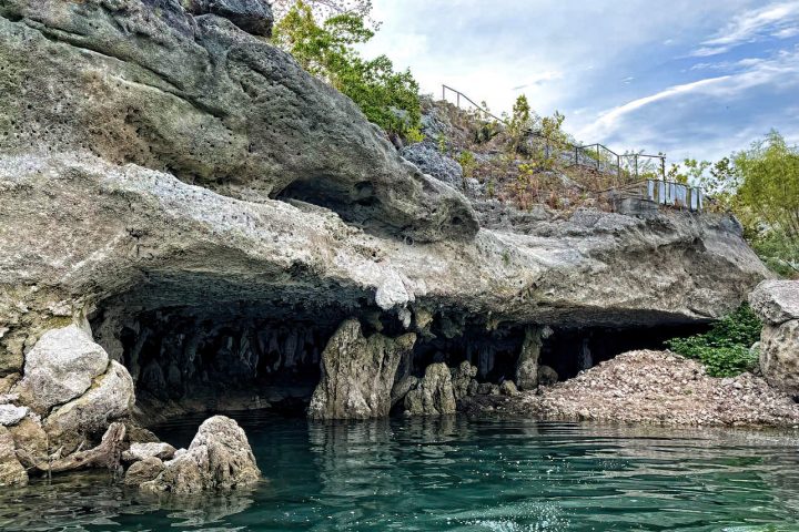 Canyon Lake cave entrance