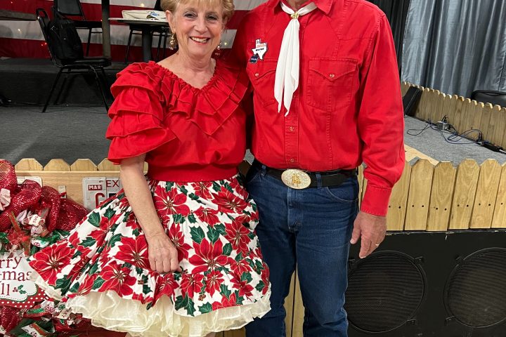 square dancers